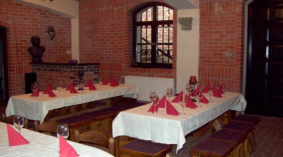 Klet dvorca Janković - degustacijska soba