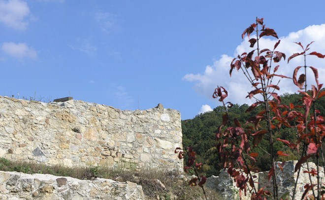 Starý hrad Sirač