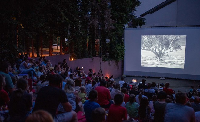 Ljetno kino pod zvijezdama