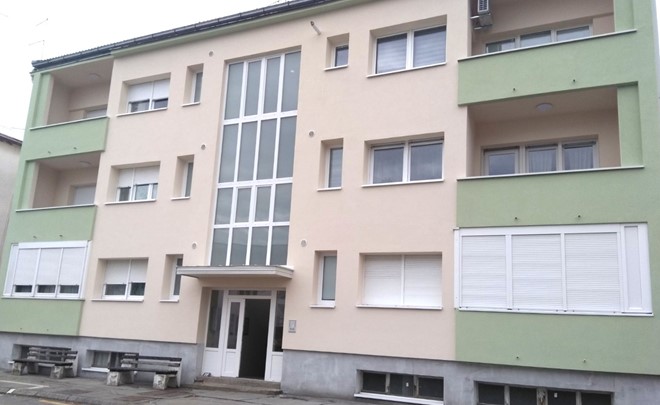 Studio apartman Senka***