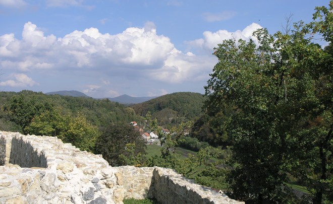 stari grad sirac 634989370370381953 2 660 405